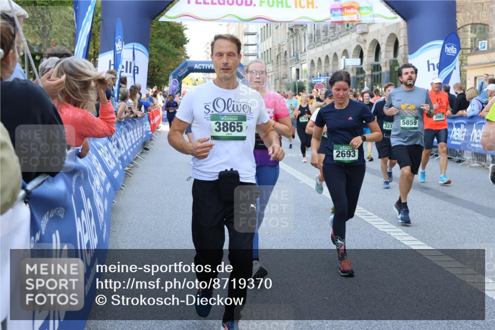 07.09.2025 - BARMER Alsterlauf Strokosch-Dieckow http://msf.ph/oto/8719370 07.09.2025 10:02:35 Ziel 2298, 2334, 2393, 2898, 3053, 3225, 3433, 3506, 3773, 3805, 3888, 4106, 4562, 4596, 4836, 5078, 5151, 5555, 5564, 5665, 5810, 5845, 5999, 6349, 8234, 8252, 8349, 8452 meine-sportfotos.de