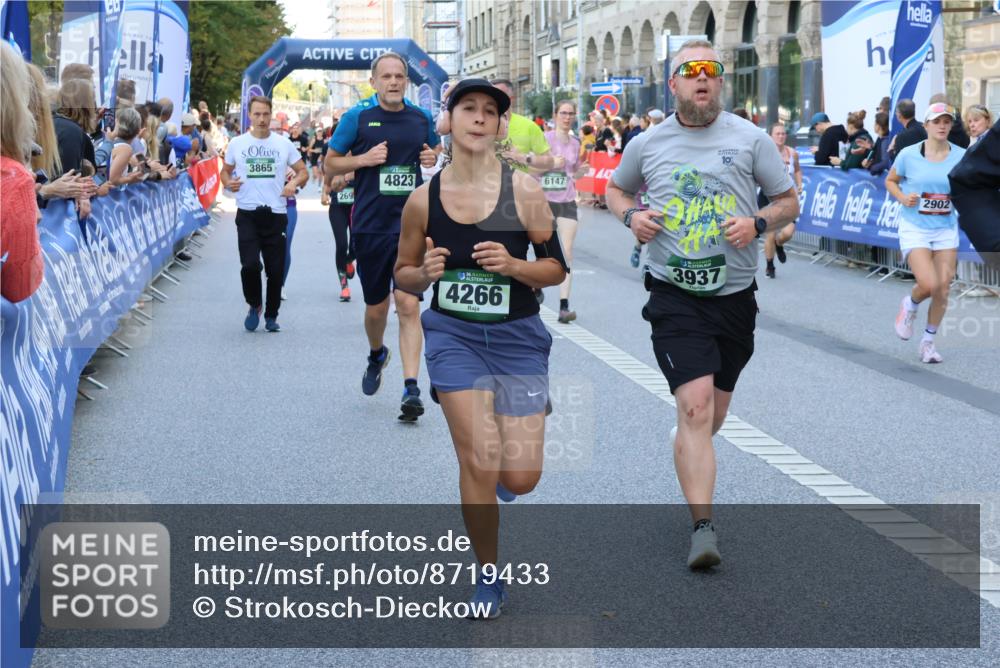 07.09.2025 - BARMER Alsterlauf Strokosch-Dieckow http://msf.ph/oto/8719433 07.09.2025 10:02:31 Ziel 2298, 2539, 2898, 3053, 3225, 3433, 3506, 3522, 3773, 3805, 3888, 4106, 4562, 4596, 4836, 5022, 5078, 5151, 5555, 5564, 5656, 5665, 5810, 5927, 5999, 6349, 8234, 8252, 8349, 8416, 8452 meine-sportfotos.de