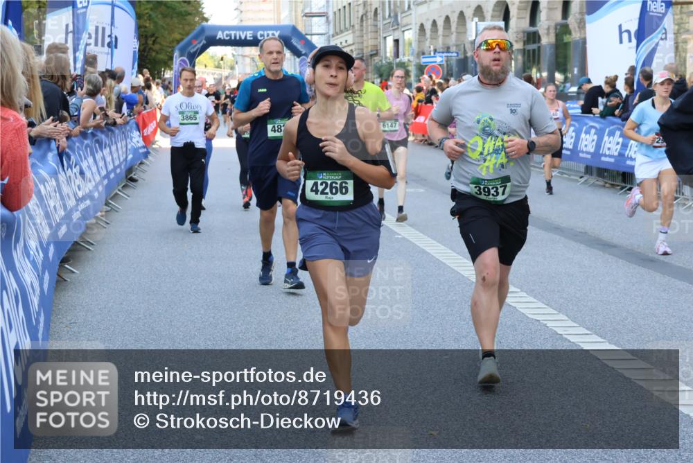 07.09.2025 - BARMER Alsterlauf Strokosch-Dieckow http://msf.ph/oto/8719436 07.09.2025 10:02:31 Ziel 2298, 2539, 2898, 3053, 3225, 3433, 3506, 3522, 3773, 3805, 3888, 4106, 4562, 4596, 4836, 5022, 5078, 5151, 5555, 5564, 5656, 5665, 5810, 5927, 5999, 6349, 8234, 8252, 8349, 8416, 8452 meine-sportfotos.de
