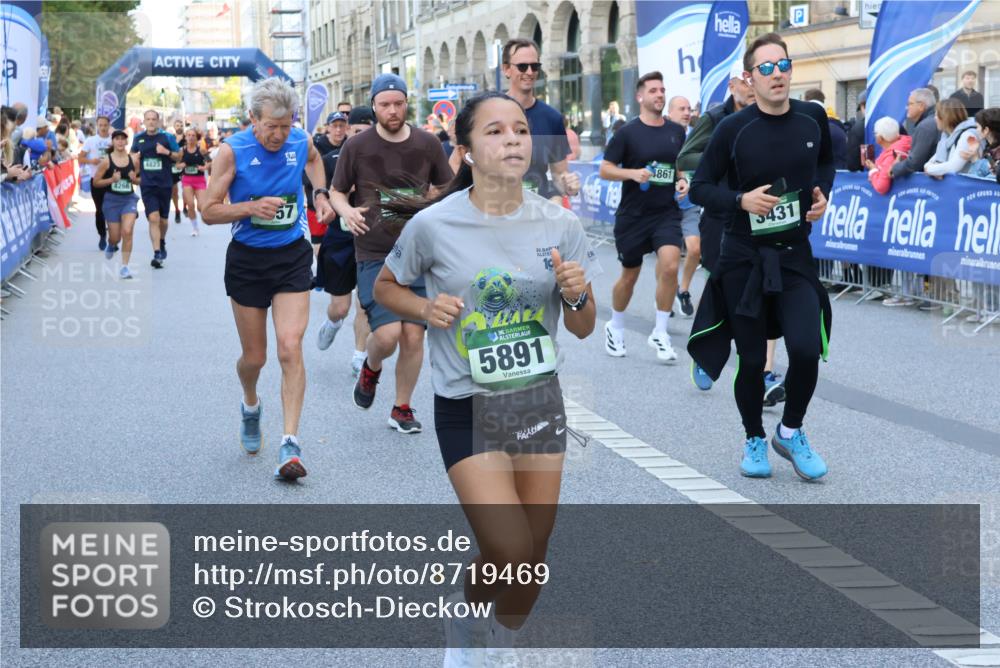 07.09.2025 - BARMER Alsterlauf Strokosch-Dieckow http://msf.ph/oto/8719469 07.09.2025 10:02:26 Ziel 2298, 2539, 3225, 3506, 3522, 3682, 3683, 3805, 3888, 4085, 4106, 4562, 4596, 4668, 4836, 5022, 5078, 5221, 5555, 5564, 5580, 5590, 5626, 5636, 5656, 5809, 5810, 5927, 5928, 6032, 6164, 6349, 8029, 8036, 8234, 8252, 8349, 8406, 8416, 8420, 8452 meine-sportfotos.de