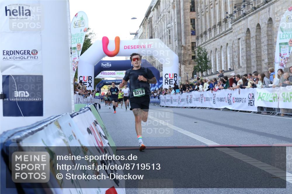 07.09.2025 - BARMER Alsterlauf Strokosch-Dieckow http://msf.ph/oto/8719513 07.09.2025 09:39:13 Ziel 2058, 2238, 8218, 8247 meine-sportfotos.de
