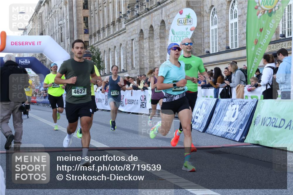 07.09.2025 - BARMER Alsterlauf Strokosch-Dieckow http://msf.ph/oto/8719539 07.09.2025 09:39:23 Ziel 2058, 3124, 3380, 3670, 4037, 4526, 4627, 4695, 5790, 5964, 5965, 5995, 6172, 8247, 8343, 8476 meine-sportfotos.de