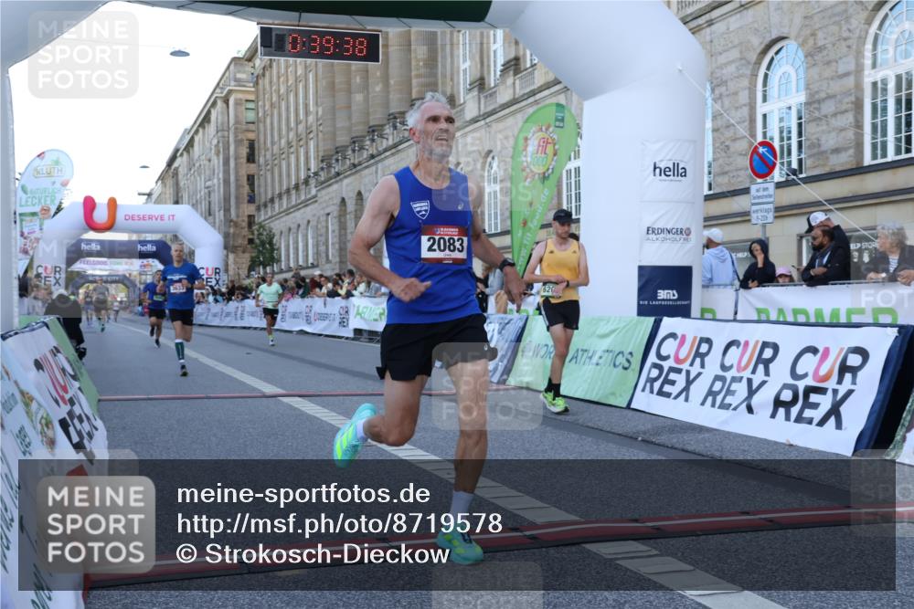 07.09.2025 - BARMER Alsterlauf Strokosch-Dieckow http://msf.ph/oto/8719578 07.09.2025 09:39:36 Ziel 2083, 3598, 3633, 4521, 4676, 4798, 5080, 6209, 6308 meine-sportfotos.de