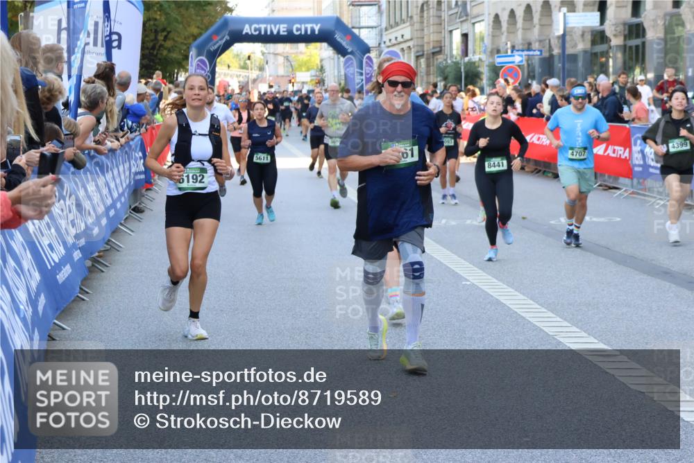 07.09.2025 - BARMER Alsterlauf Strokosch-Dieckow http://msf.ph/oto/8719589 07.09.2025 10:02:08 Ziel 2036, 2138, 2273, 2274, 2444, 2518, 2589, 2595, 2623, 2693, 2726, 2880, 2902, 2952, 3082, 3111, 3113, 3210, 3226, 3235, 3253, 3747, 3937, 3967, 4038, 4085, 4163, 4266, 4329, 4411, 4454, 4476, 4493, 4494, 4574, 4735, 4861, 4982, 5221, 5259, 5328, 5454, 5482, 5540, 5556, 5580, 5590, 5636, 5672, 5699, 5794, 5809, 5859, 6147, 6155, 6164, 8029, 8036, 8420, 8429 meine-sportfotos.de