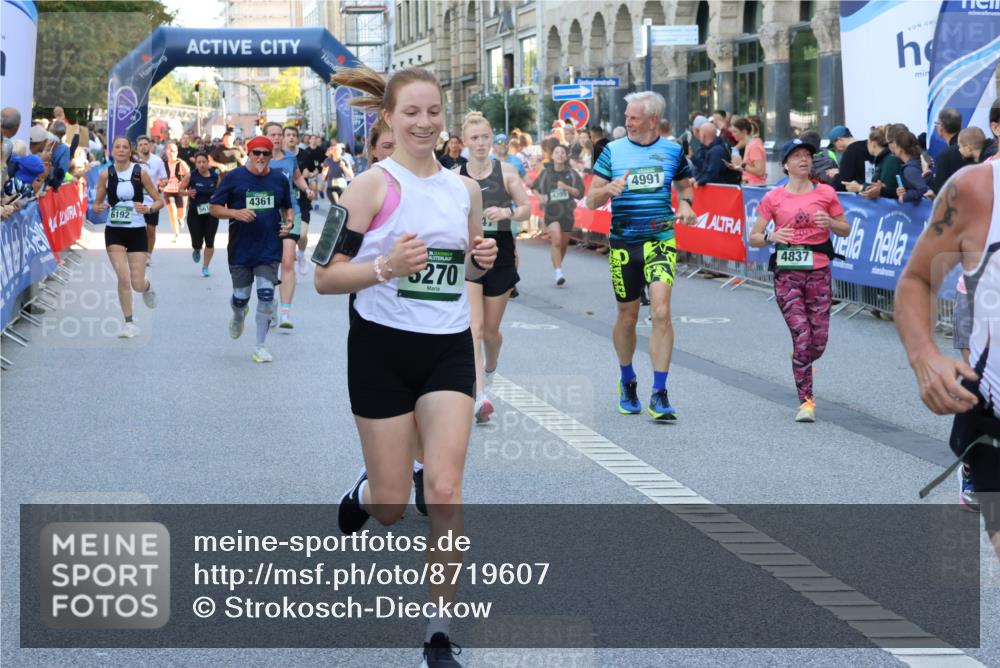 07.09.2025 - BARMER Alsterlauf Strokosch-Dieckow http://msf.ph/oto/8719607 07.09.2025 10:02:05 Ziel 2036, 2138, 2217, 2273, 2274, 2346, 2444, 2518, 2589, 2595, 2623, 2693, 2726, 2880, 2885, 2902, 2952, 3082, 3111, 3113, 3210, 3226, 3235, 3253, 3375, 3747, 3865, 3937, 3967, 4038, 4163, 4266, 4329, 4411, 4454, 4476, 4493, 4494, 4574, 4735, 4823, 4861, 4982, 5259, 5328, 5454, 5482, 5512, 5540, 5556, 5672, 5699, 5794, 5859, 6147, 6155, 8294, 8429 meine-sportfotos.de