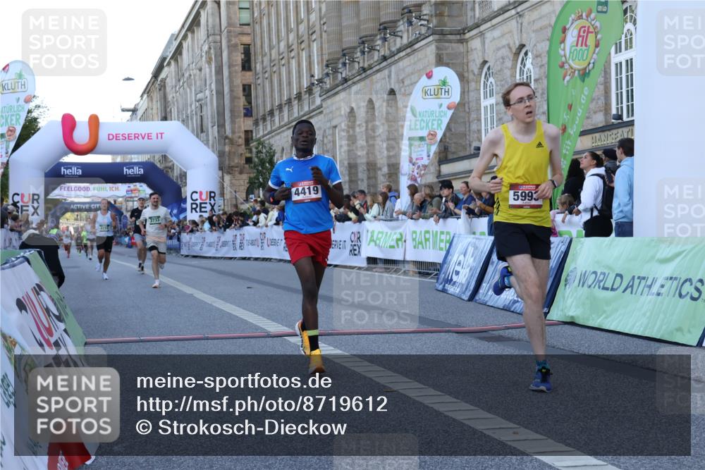07.09.2025 - BARMER Alsterlauf Strokosch-Dieckow http://msf.ph/oto/8719612 07.09.2025 09:39:49 Ziel 3639, 3733, 3999, 4122, 4192, 4419, 5209, 5687, 5993 meine-sportfotos.de