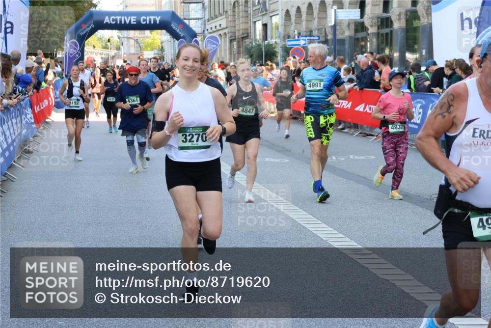 07.09.2025 - BARMER Alsterlauf Strokosch-Dieckow http://msf.ph/oto/8719620 07.09.2025 10:02:04 Ziel 2036, 2138, 2217, 2273, 2274, 2346, 2347, 2444, 2589, 2595, 2623, 2693, 2726, 2811, 2880, 2885, 2902, 2952, 3082, 3111, 3113, 3210, 3226, 3235, 3253, 3375, 3431, 3498, 3747, 3865, 3937, 3967, 4027, 4038, 4163, 4266, 4411, 4454, 4476, 4493, 4494, 4574, 4735, 4823, 4861, 4982, 5259, 5312, 5328, 5454, 5482, 5512, 5540, 5556, 5672, 5699, 5794, 5857, 5859, 6147, 6155, 8294, 8429 meine-sportfotos.de