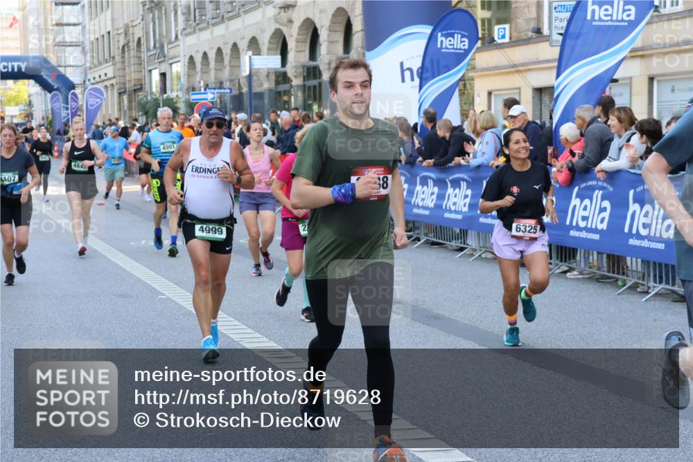 07.09.2025 - BARMER Alsterlauf Strokosch-Dieckow http://msf.ph/oto/8719628 07.09.2025 10:02:03 Ziel 2036, 2138, 2217, 2273, 2274, 2346, 2347, 2444, 2589, 2595, 2623, 2693, 2726, 2766, 2811, 2885, 2902, 2952, 3082, 3210, 3226, 3235, 3253, 3375, 3431, 3498, 3747, 3865, 3937, 3967, 4027, 4038, 4163, 4232, 4266, 4411, 4454, 4476, 4493, 4494, 4574, 4823, 4861, 4982, 5259, 5312, 5328, 5482, 5512, 5540, 5556, 5672, 5699, 5794, 5857, 5859, 6147, 6155, 8294, 8429 meine-sportfotos.de
