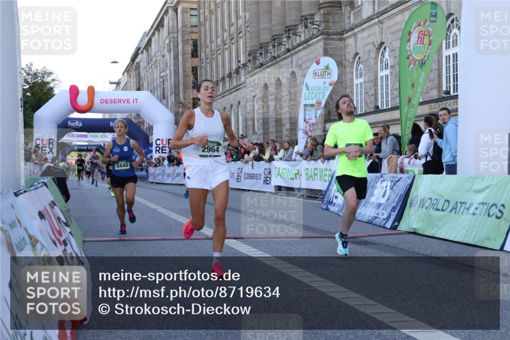 07.09.2025 - BARMER Alsterlauf Strokosch-Dieckow http://msf.ph/oto/8719634 07.09.2025 09:40:01 Ziel 2401, 2566, 2964, 3180, 3701, 3753, 5436, 5440 meine-sportfotos.de