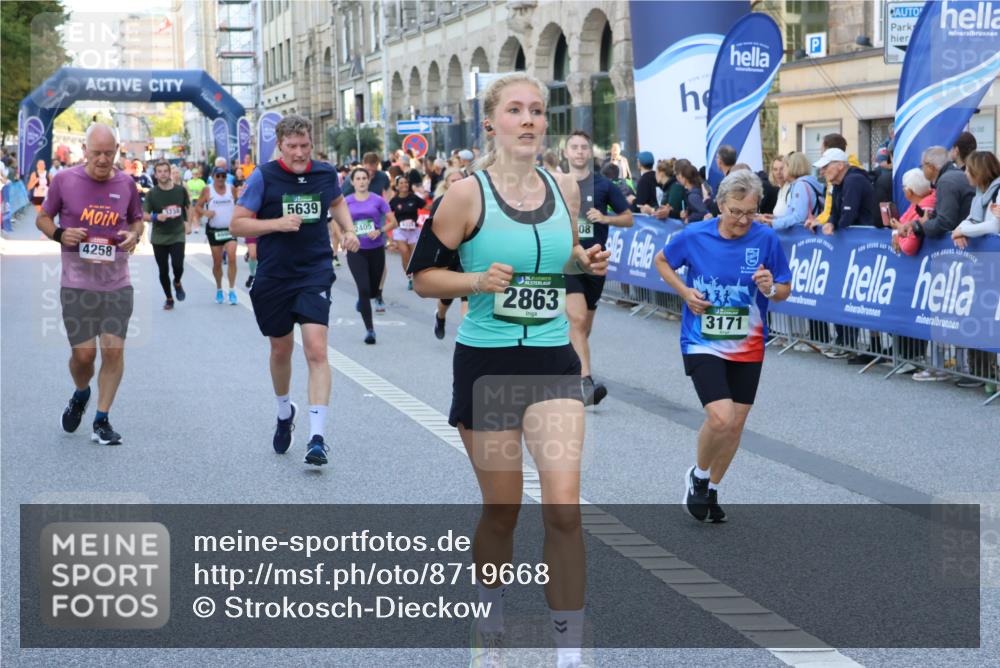 07.09.2025 - BARMER Alsterlauf Strokosch-Dieckow http://msf.ph/oto/8719668 07.09.2025 10:01:57 Ziel 2036, 2217, 2273, 2274, 2346, 2347, 2589, 2595, 2623, 2667, 2675, 2693, 2726, 2766, 2811, 2885, 2902, 2952, 3082, 3210, 3226, 3235, 3375, 3431, 3498, 3747, 3826, 3865, 3937, 3967, 4027, 4038, 4170, 4232, 4266, 4411, 4454, 4557, 4823, 4861, 5312, 5482, 5512, 5540, 5556, 5672, 5857, 5891, 6058, 6091, 6147, 6155, 8010, 8215, 8261, 8294, 8429 meine-sportfotos.de