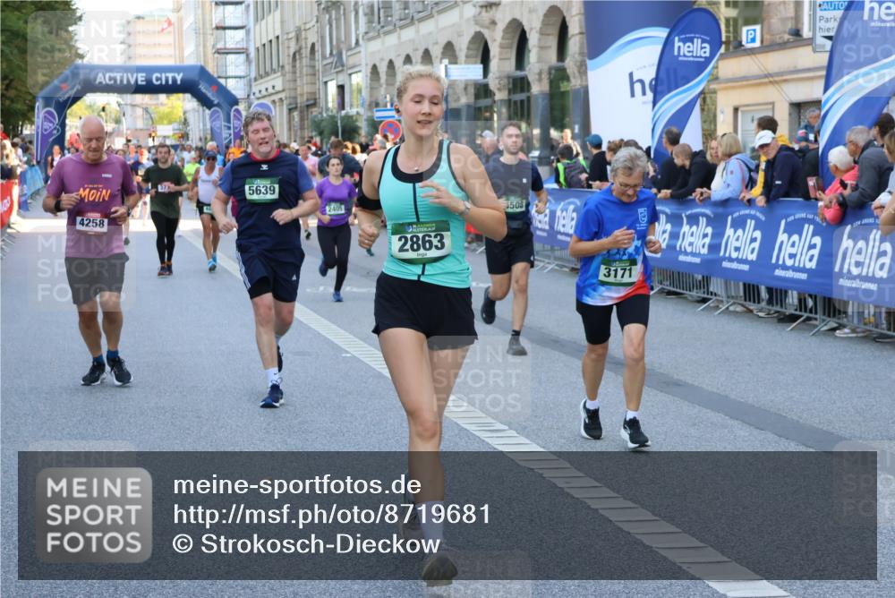 07.09.2025 - BARMER Alsterlauf Strokosch-Dieckow http://msf.ph/oto/8719681 07.09.2025 10:01:57 Ziel 2036, 2217, 2273, 2274, 2346, 2347, 2589, 2595, 2623, 2667, 2675, 2693, 2726, 2766, 2811, 2885, 2902, 2952, 3082, 3210, 3226, 3235, 3375, 3431, 3498, 3747, 3826, 3865, 3937, 3967, 4027, 4038, 4170, 4232, 4266, 4411, 4454, 4557, 4823, 4861, 5312, 5482, 5512, 5540, 5556, 5672, 5857, 5891, 6058, 6091, 6147, 6155, 8010, 8215, 8261, 8294, 8429 meine-sportfotos.de