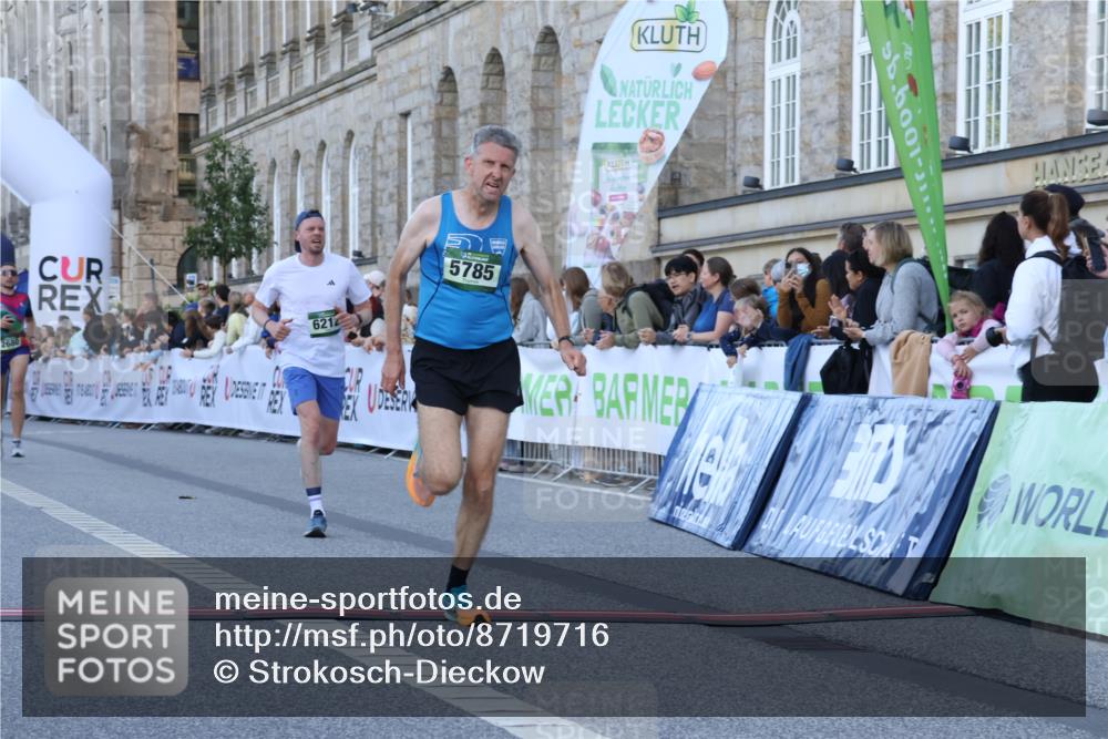 07.09.2025 - BARMER Alsterlauf Strokosch-Dieckow http://msf.ph/oto/8719716 07.09.2025 09:40:37 Ziel 2680, 3467, 5142, 5785, 5980, 6212, 8409 meine-sportfotos.de