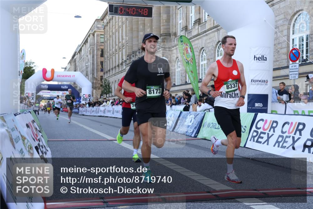 07.09.2025 - BARMER Alsterlauf Strokosch-Dieckow http://msf.ph/oto/8719740 07.09.2025 09:40:46 Ziel 2358, 2680, 2914, 5142, 5243, 6040, 8173, 8337 meine-sportfotos.de