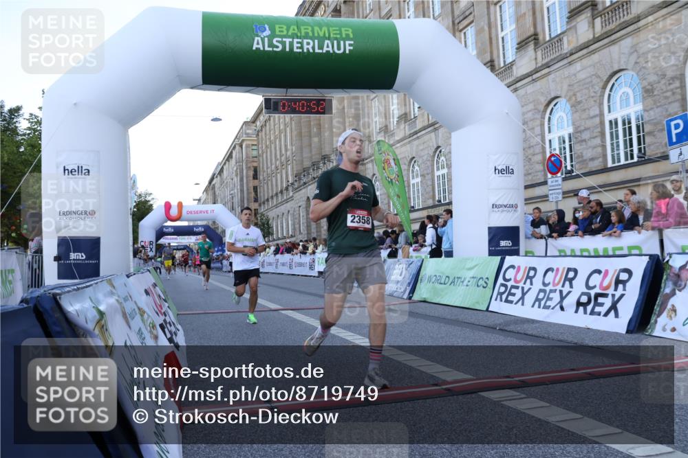 07.09.2025 - BARMER Alsterlauf Strokosch-Dieckow http://msf.ph/oto/8719749 07.09.2025 09:40:51 Ziel 2017, 2358, 2914, 3673, 3979, 4005, 5243, 6040, 8173, 8337 meine-sportfotos.de