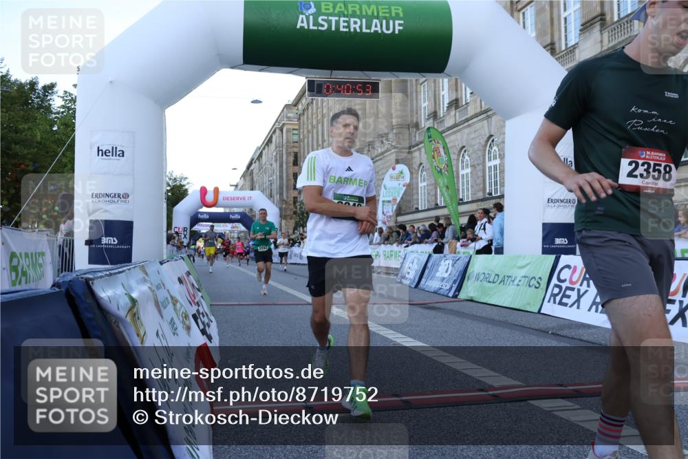 07.09.2025 - BARMER Alsterlauf Strokosch-Dieckow http://msf.ph/oto/8719752 07.09.2025 09:40:52 Ziel 2017, 2358, 3673, 3979, 4005, 5143, 5243, 5525, 6040 meine-sportfotos.de