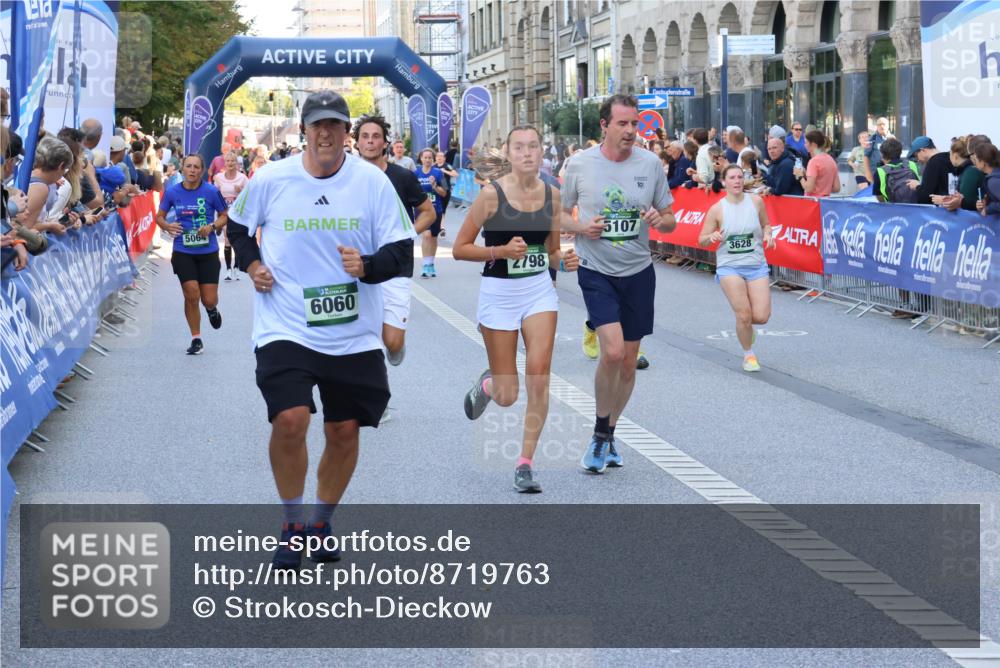 07.09.2025 - BARMER Alsterlauf Strokosch-Dieckow http://msf.ph/oto/8719763 07.09.2025 10:01:44 Ziel 2347, 2522, 2667, 2675, 2766, 2774, 2811, 3270, 3282, 3431, 3498, 3524, 3659, 3762, 3826, 4027, 4170, 4232, 4361, 4399, 4557, 4707, 4708, 4837, 5056, 5093, 5181, 5279, 5312, 5611, 5774, 5852, 5857, 5891, 6058, 6091, 6182, 6192, 6220, 8010, 8035, 8215, 8261, 8441 meine-sportfotos.de