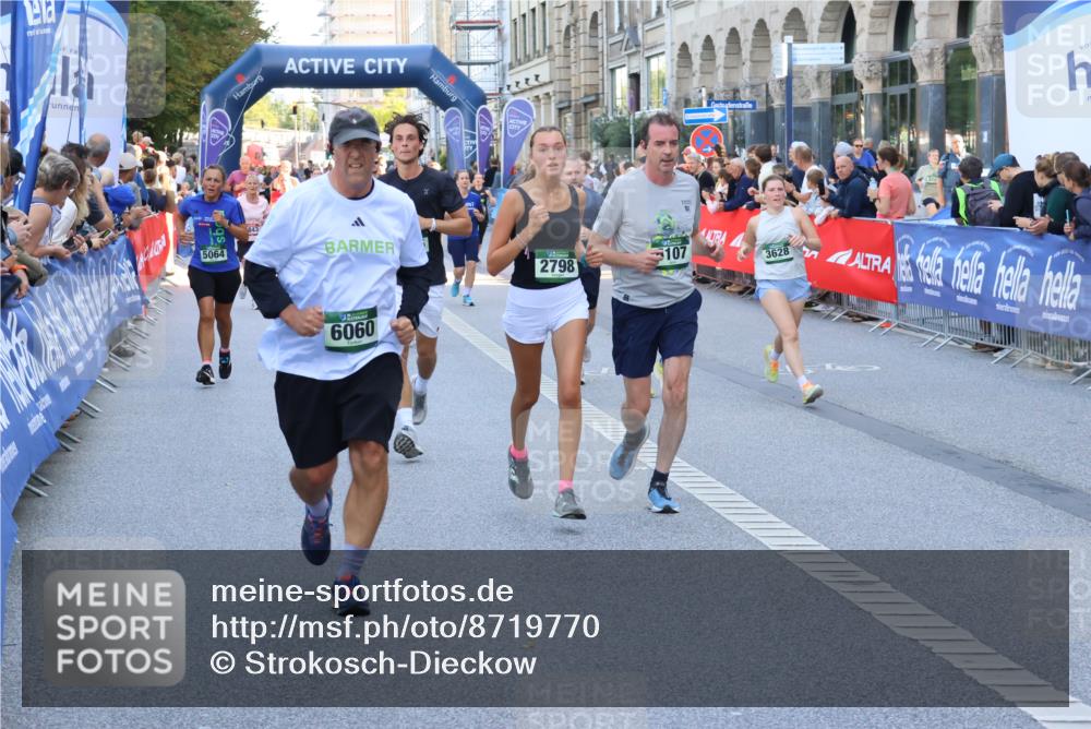07.09.2025 - BARMER Alsterlauf Strokosch-Dieckow http://msf.ph/oto/8719770 07.09.2025 10:01:44 Ziel 2347, 2522, 2667, 2675, 2766, 2774, 2811, 3270, 3282, 3431, 3498, 3524, 3659, 3762, 3826, 4027, 4170, 4232, 4361, 4399, 4557, 4707, 4708, 4837, 5056, 5093, 5181, 5279, 5312, 5611, 5774, 5852, 5857, 5891, 6058, 6091, 6182, 6192, 6220, 8010, 8035, 8215, 8261, 8441 meine-sportfotos.de