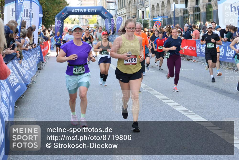 07.09.2025 - BARMER Alsterlauf Strokosch-Dieckow http://msf.ph/oto/8719806 07.09.2025 10:01:38 Ziel 2405, 2522, 2667, 2675, 2749, 2774, 3270, 3282, 3524, 3659, 3738, 3762, 3910, 4107, 4361, 4399, 4557, 4707, 4708, 4837, 4847, 4999, 5056, 5093, 5181, 5279, 5508, 5611, 5774, 5852, 6091, 6182, 6192, 6220, 6325, 8035, 8047, 8441 meine-sportfotos.de