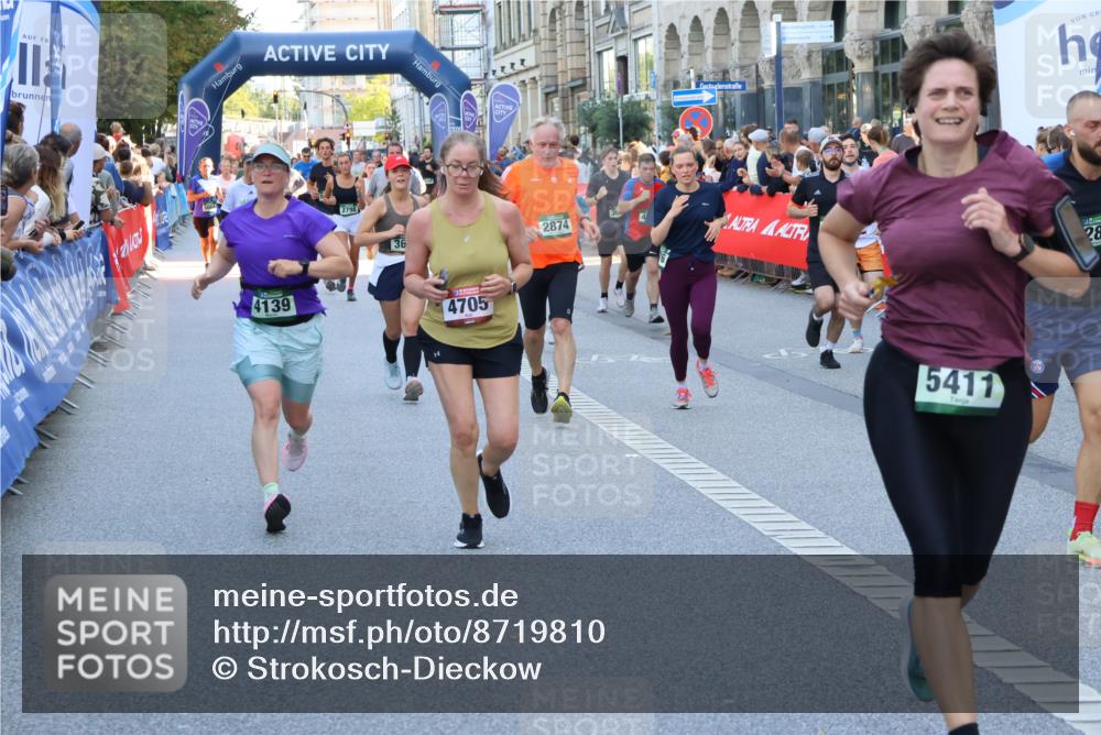 07.09.2025 - BARMER Alsterlauf Strokosch-Dieckow http://msf.ph/oto/8719810 07.09.2025 10:01:38 Ziel 2405, 2522, 2667, 2675, 2749, 2774, 3270, 3282, 3524, 3659, 3738, 3762, 3910, 4107, 4361, 4399, 4557, 4707, 4708, 4837, 4847, 4999, 5056, 5093, 5181, 5279, 5508, 5611, 5774, 5852, 6091, 6182, 6192, 6220, 6325, 8035, 8047, 8441 meine-sportfotos.de