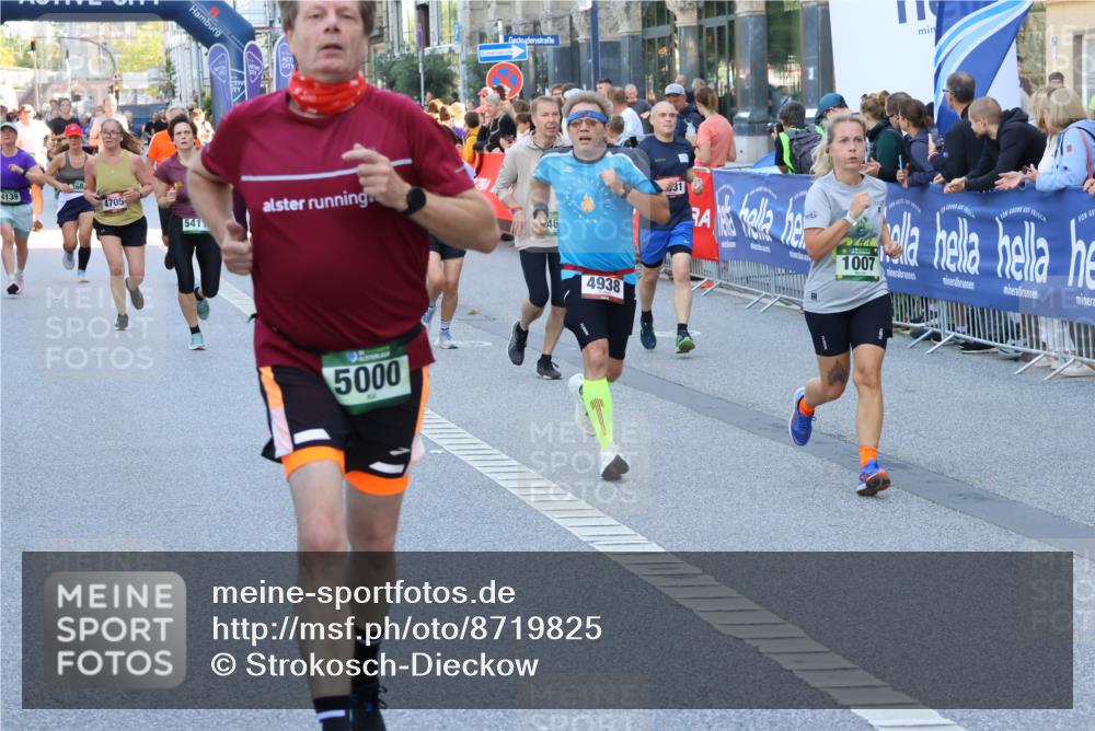 07.09.2025 - BARMER Alsterlauf Strokosch-Dieckow http://msf.ph/oto/8719825 07.09.2025 10:01:33 Ziel 2405, 2749, 2774, 2863, 3171, 3270, 3282, 3360, 3659, 3738, 3762, 3824, 3910, 4107, 4258, 4361, 4399, 4707, 4708, 4837, 4847, 4999, 5012, 5013, 5056, 5093, 5279, 5508, 5514, 5611, 5639, 5655, 5774, 5852, 6182, 6192, 6220, 6325, 8035, 8047, 8208, 8441 meine-sportfotos.de