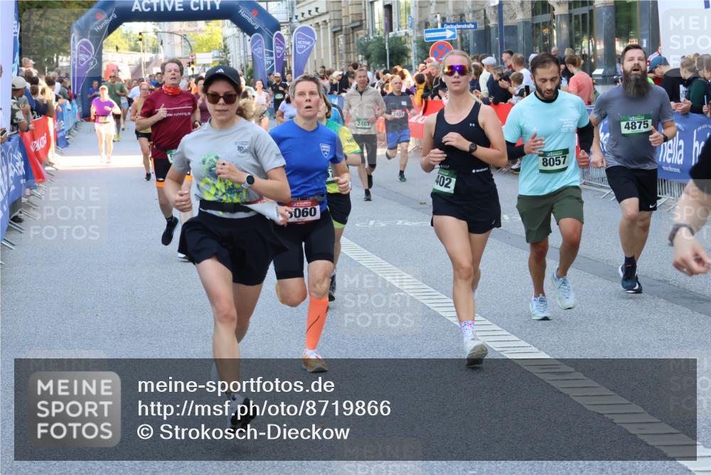07.09.2025 - BARMER Alsterlauf Strokosch-Dieckow http://msf.ph/oto/8719866 07.09.2025 10:01:29 Ziel 2100, 2405, 2749, 2863, 2917, 3171, 3270, 3360, 3738, 3824, 3910, 4107, 4258, 4361, 4399, 4707, 4708, 4837, 4847, 4999, 5012, 5013, 5056, 5170, 5279, 5508, 5514, 5639, 5655, 5852, 6182, 6192, 6220, 6325, 8047, 8208 meine-sportfotos.de