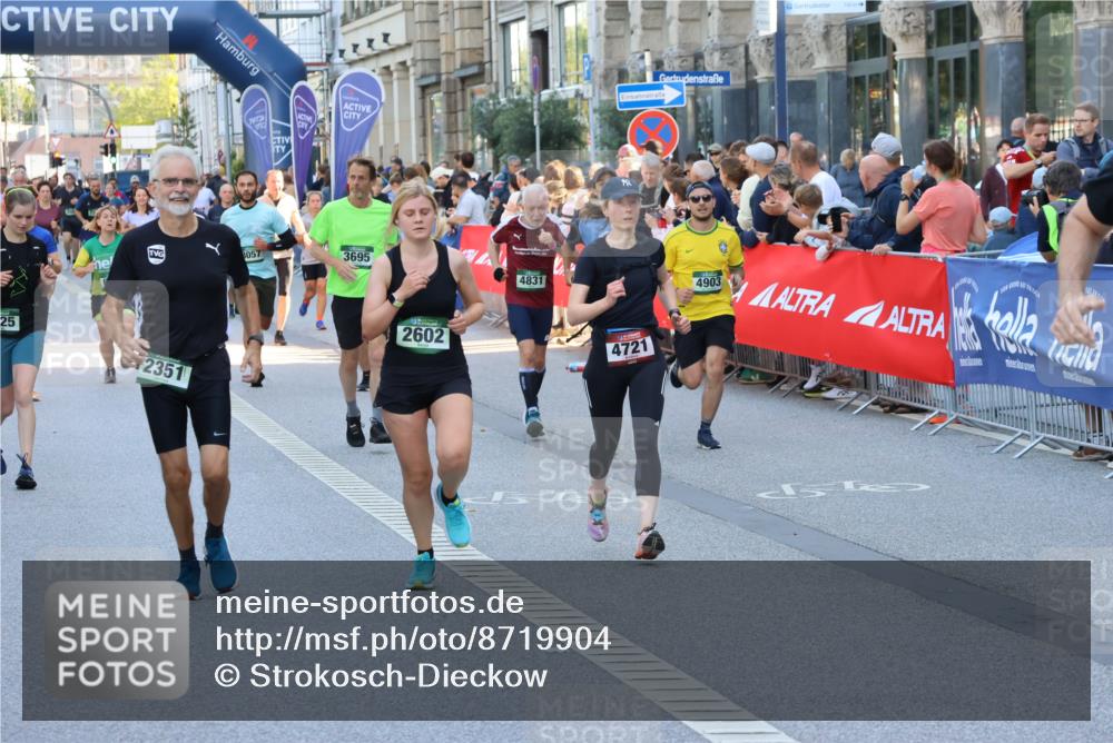 07.09.2025 - BARMER Alsterlauf Strokosch-Dieckow http://msf.ph/oto/8719904 07.09.2025 10:01:22 Ziel 2100, 2405, 2471, 2553, 2624, 2749, 2756, 2798, 2843, 2863, 2917, 3008, 3171, 3214, 3215, 3360, 3628, 3738, 3824, 3910, 4107, 4258, 4976, 4999, 5012, 5013, 5064, 5170, 5220, 5306, 5508, 5514, 5639, 5655, 6060, 6325, 8047, 8208, 8295 meine-sportfotos.de