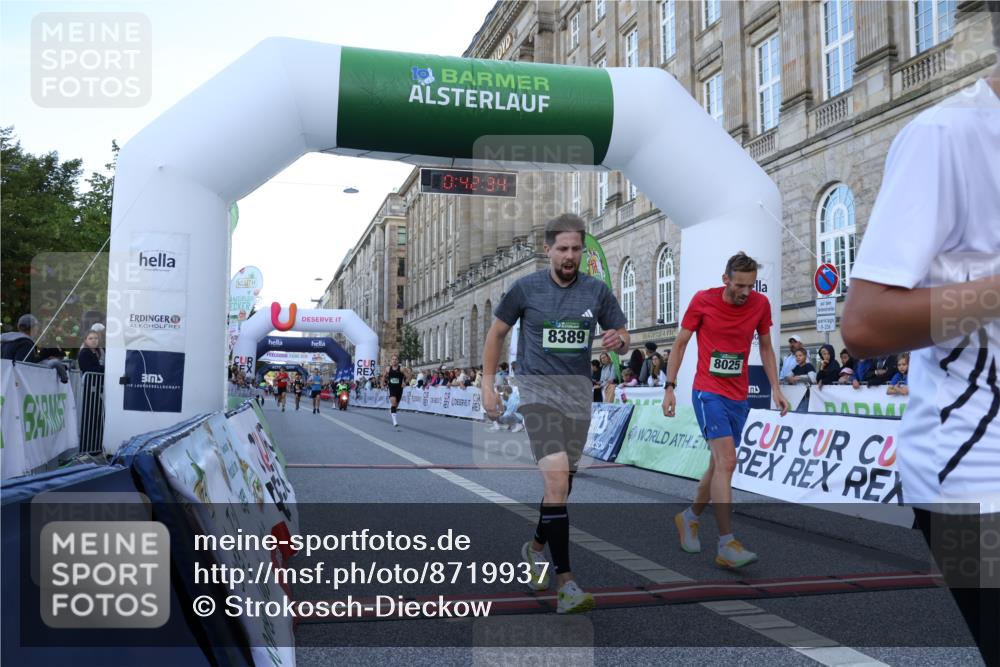 07.09.2025 - BARMER Alsterlauf Strokosch-Dieckow http://msf.ph/oto/8719937 07.09.2025 09:42:32 Ziel 3690, 3924, 5120, 5763, 6013, 8025, 8389 meine-sportfotos.de