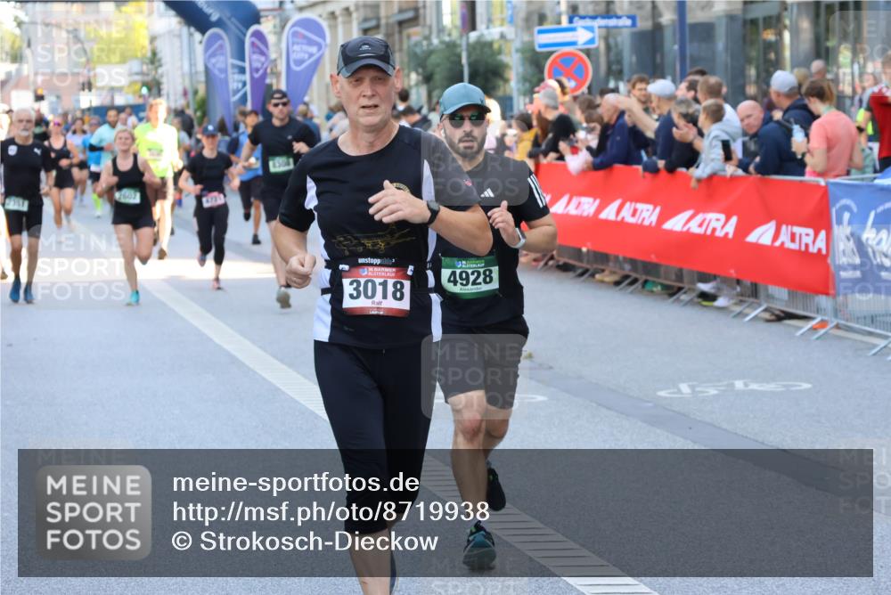 07.09.2025 - BARMER Alsterlauf Strokosch-Dieckow http://msf.ph/oto/8719938 07.09.2025 10:01:16 Ziel 2100, 2471, 2553, 2624, 2756, 2798, 2843, 2863, 2874, 2917, 3008, 3171, 3214, 3215, 3360, 3628, 3684, 3824, 4139, 4258, 4976, 5012, 5013, 5064, 5107, 5170, 5220, 5289, 5306, 5411, 5639, 5655, 5849, 6060, 6076, 6243, 8208, 8295 meine-sportfotos.de
