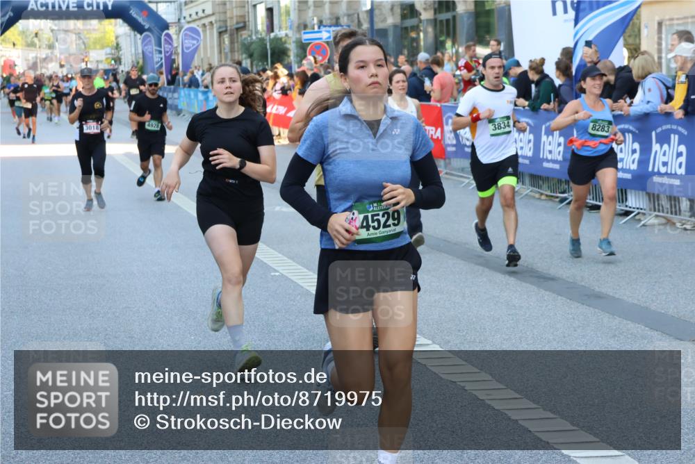 07.09.2025 - BARMER Alsterlauf Strokosch-Dieckow http://msf.ph/oto/8719975 07.09.2025 10:01:13 Ziel 1007, 2100, 2471, 2553, 2624, 2756, 2798, 2843, 2874, 2917, 2931, 3008, 3214, 3215, 3628, 3684, 4139, 4190, 4258, 4705, 4938, 4976, 5012, 5013, 5064, 5107, 5170, 5220, 5289, 5306, 5411, 5849, 6060, 6076, 6097, 6243, 8208, 8295 meine-sportfotos.de