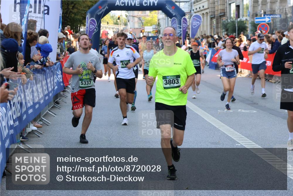 07.09.2025 - BARMER Alsterlauf Strokosch-Dieckow http://msf.ph/oto/8720028 07.09.2025 10:01:04 Ziel 1007, 2463, 2471, 2553, 2874, 2931, 3008, 3060, 3684, 3695, 4139, 4190, 4705, 4721, 4831, 4875, 4902, 4903, 4938, 4976, 5000, 5107, 5220, 5289, 5411, 5849, 6060, 6076, 6097, 6243, 6261, 8057, 8308, 8402 meine-sportfotos.de