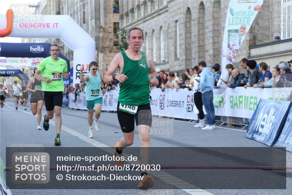 07.09.2025 - BARMER Alsterlauf Strokosch-Dieckow http://msf.ph/oto/8720030 07.09.2025 09:43:27 Ziel 2176, 4146, 4963, 5192, 8270 meine-sportfotos.de