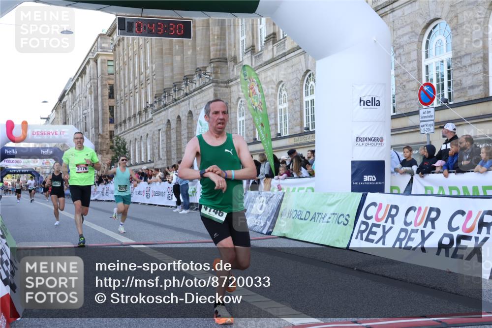 07.09.2025 - BARMER Alsterlauf Strokosch-Dieckow http://msf.ph/oto/8720033 07.09.2025 09:43:28 Ziel 2176, 4146, 4963, 5192, 8270 meine-sportfotos.de