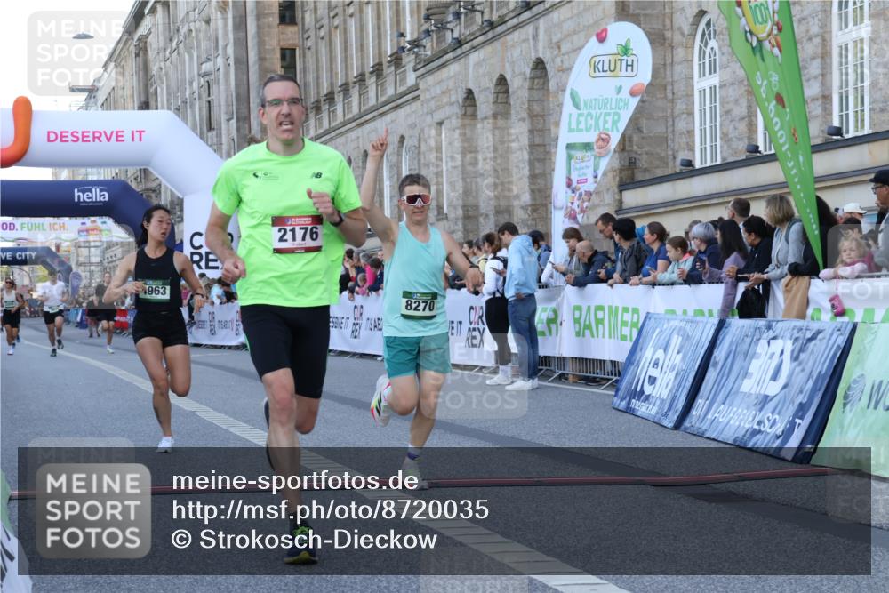 07.09.2025 - BARMER Alsterlauf Strokosch-Dieckow http://msf.ph/oto/8720035 07.09.2025 09:43:29 Ziel 2176, 3890, 4146, 4963, 5192, 8270 meine-sportfotos.de
