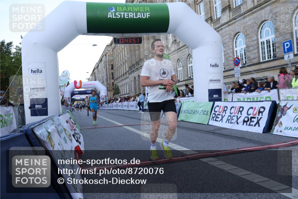 07.09.2025 - BARMER Alsterlauf Strokosch-Dieckow http://msf.ph/oto/8720076 07.09.2025 09:43:50 Ziel 2400, 3814, 5389, 5421, 5467, 5714, 8006 meine-sportfotos.de