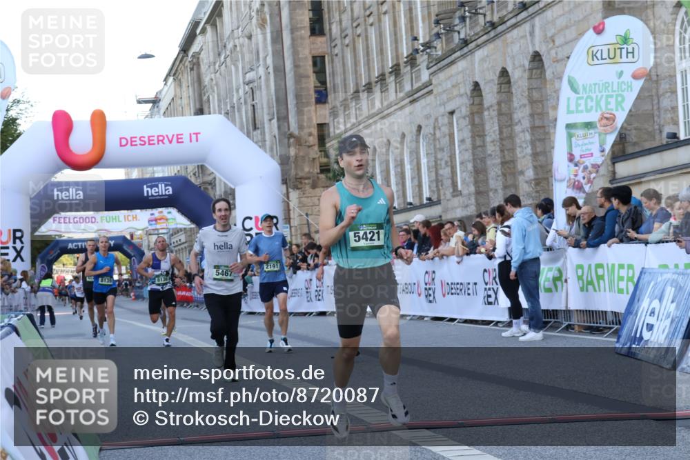 07.09.2025 - BARMER Alsterlauf Strokosch-Dieckow http://msf.ph/oto/8720087 07.09.2025 09:43:54 Ziel 2191, 2400, 4022, 4140, 5421, 5467, 5714, 8006, 8136, 8139 meine-sportfotos.de