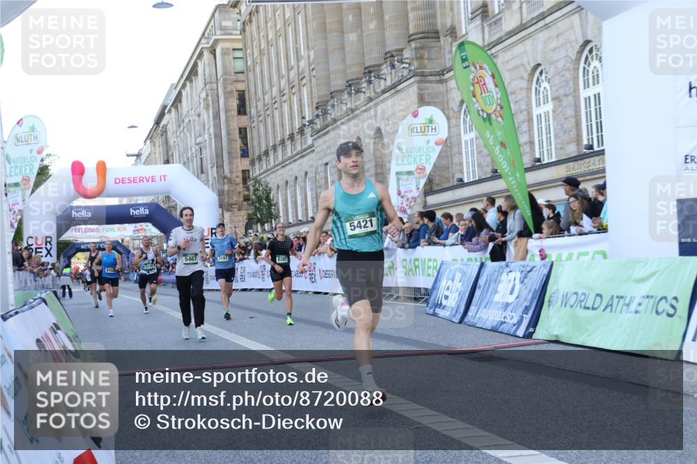 07.09.2025 - BARMER Alsterlauf Strokosch-Dieckow http://msf.ph/oto/8720088 07.09.2025 09:43:55 Ziel 2191, 2400, 4022, 4140, 5421, 5467, 8006, 8136, 8139 meine-sportfotos.de