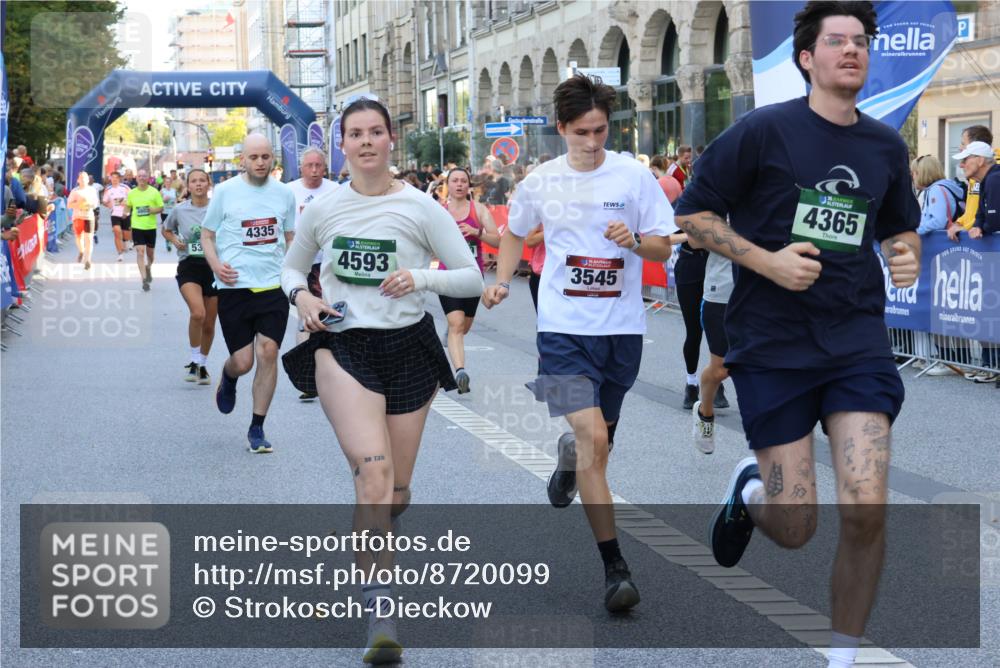 07.09.2025 - BARMER Alsterlauf Strokosch-Dieckow http://msf.ph/oto/8720099 07.09.2025 10:00:55 Ziel 1007, 2351, 2425, 2463, 2602, 2931, 3018, 3060, 3300, 3695, 3834, 4190, 4317, 4705, 4721, 4831, 4875, 4902, 4903, 4928, 4938, 5000, 6097, 6261, 8057, 8283, 8308, 8402 meine-sportfotos.de