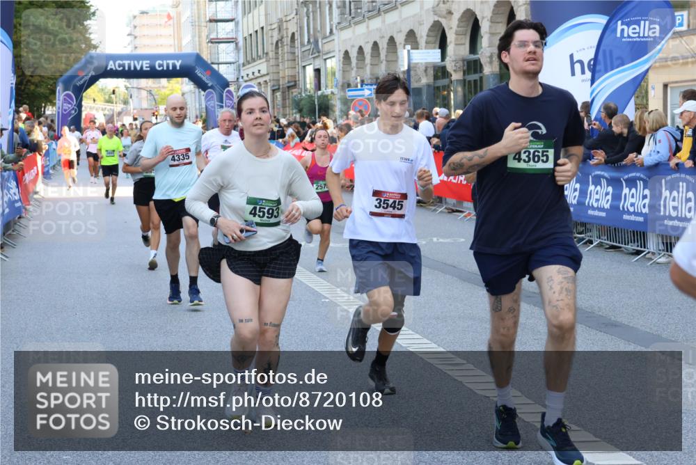 07.09.2025 - BARMER Alsterlauf Strokosch-Dieckow http://msf.ph/oto/8720108 07.09.2025 10:00:54 Ziel 2351, 2425, 2463, 2602, 3018, 3060, 3300, 3695, 3834, 4190, 4317, 4660, 4705, 4721, 4831, 4875, 4902, 4903, 4928, 4938, 5000, 6261, 8057, 8283, 8308, 8402 meine-sportfotos.de