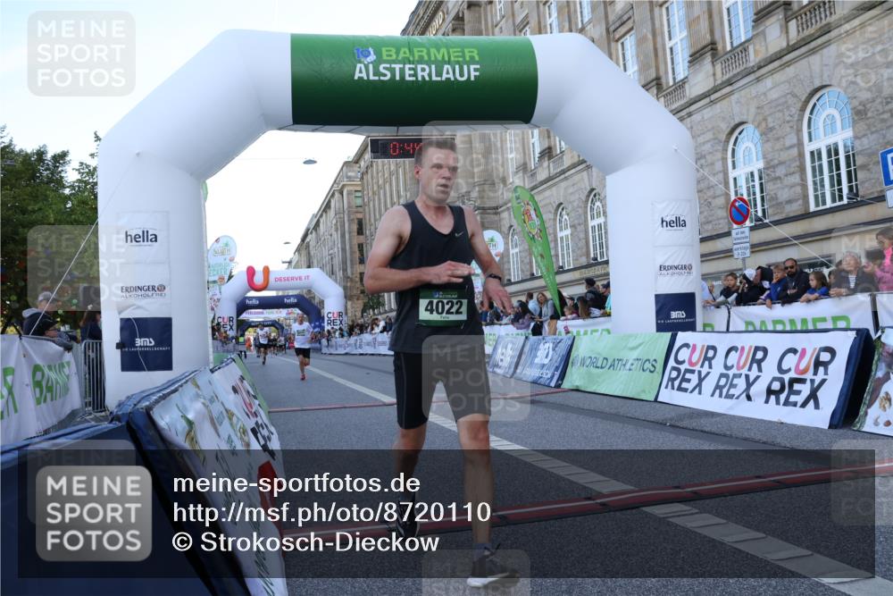 07.09.2025 - BARMER Alsterlauf Strokosch-Dieckow http://msf.ph/oto/8720110 07.09.2025 09:44:03 Ziel 2191, 4022, 4140, 5264, 6250, 8136, 8139 meine-sportfotos.de