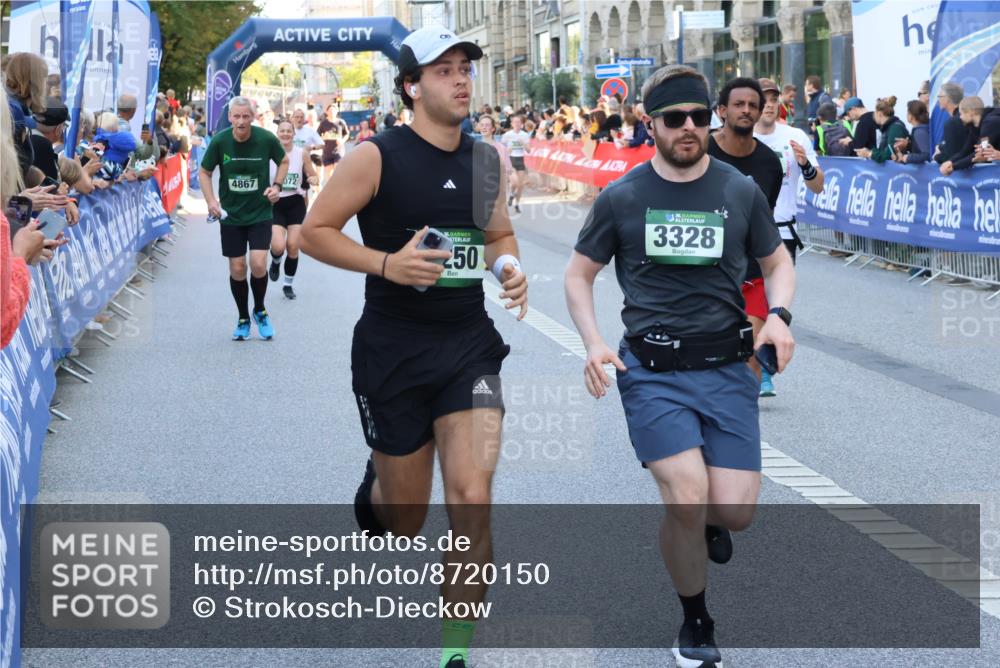 07.09.2025 - BARMER Alsterlauf Strokosch-Dieckow http://msf.ph/oto/8720150 07.09.2025 10:00:45 Ziel 2074, 2351, 2425, 2602, 3018, 3033, 3119, 3300, 3558, 3834, 4147, 4317, 4529, 4660, 4721, 4928, 5122, 5204, 5353, 5918, 6136, 6211, 8090, 8155, 8156, 8283, 8308 meine-sportfotos.de
