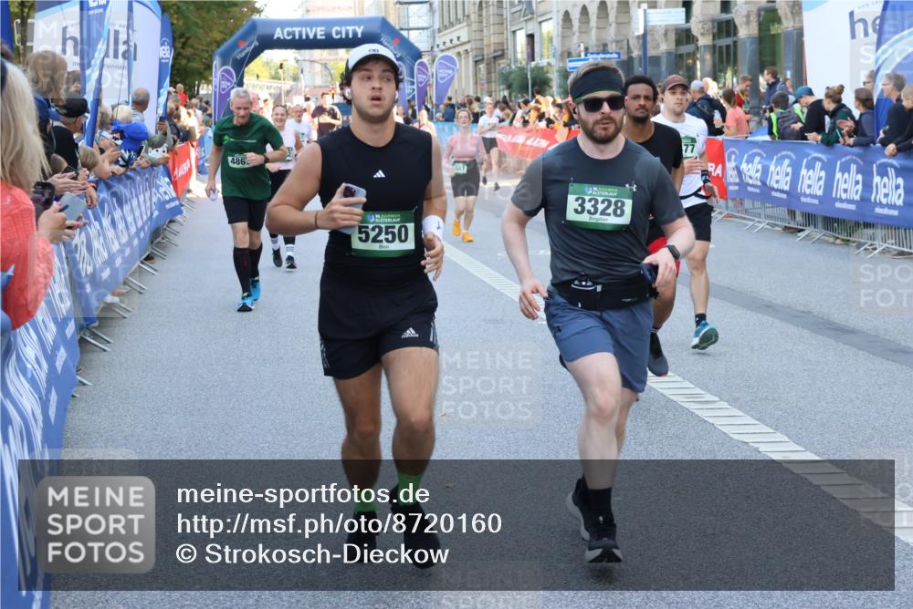 07.09.2025 - BARMER Alsterlauf Strokosch-Dieckow http://msf.ph/oto/8720160 07.09.2025 10:00:45 Ziel 2074, 2351, 2425, 2602, 3018, 3033, 3119, 3300, 3558, 3834, 4147, 4317, 4529, 4660, 4721, 4928, 5122, 5204, 5353, 5918, 6136, 6211, 8090, 8155, 8156, 8283, 8308 meine-sportfotos.de