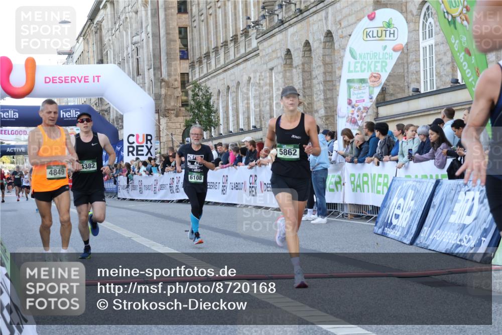 07.09.2025 - BARMER Alsterlauf Strokosch-Dieckow http://msf.ph/oto/8720168 07.09.2025 09:44:23 Ziel 2339, 2409, 2618, 2826, 3596, 4382, 4849, 4949, 5034, 5227, 5751, 5862, 6108, 8113, 8364 meine-sportfotos.de