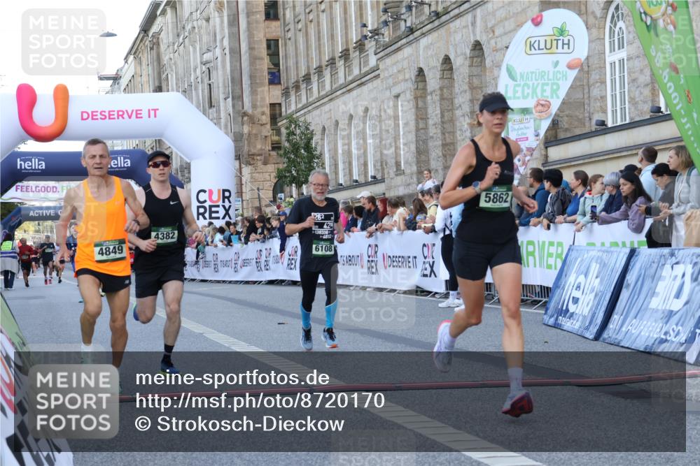 07.09.2025 - BARMER Alsterlauf Strokosch-Dieckow http://msf.ph/oto/8720170 07.09.2025 09:44:24 Ziel 2339, 2409, 2618, 2826, 3596, 4382, 4849, 4949, 5034, 5227, 5751, 5862, 6108, 8113, 8364 meine-sportfotos.de