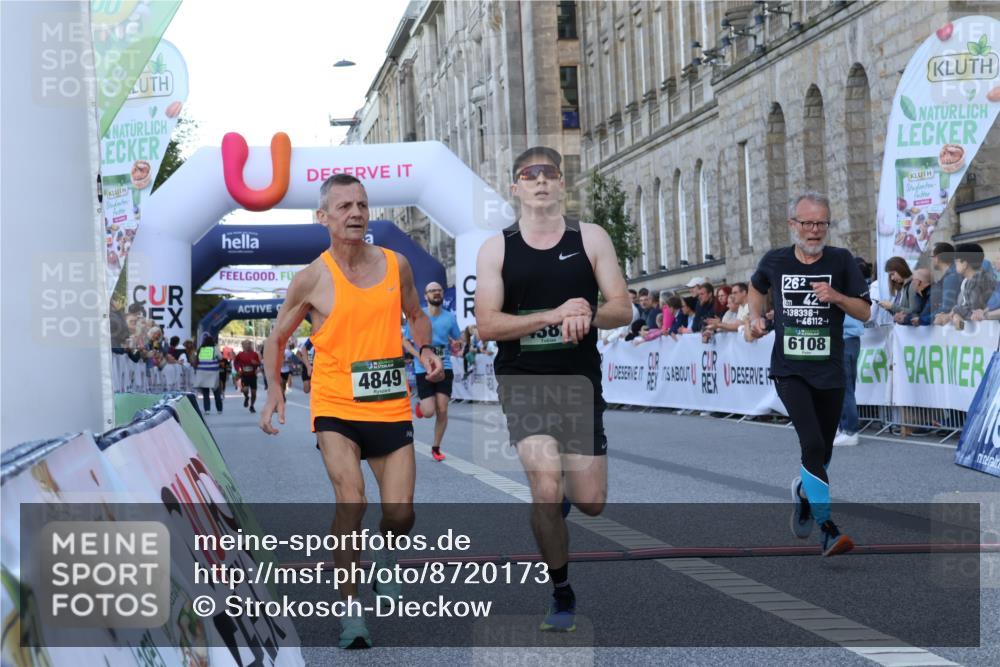 07.09.2025 - BARMER Alsterlauf Strokosch-Dieckow http://msf.ph/oto/8720173 07.09.2025 09:44:25 Ziel 2339, 2618, 2826, 3596, 4382, 4472, 4849, 4949, 5034, 5227, 5751, 5862, 6108, 8364 meine-sportfotos.de