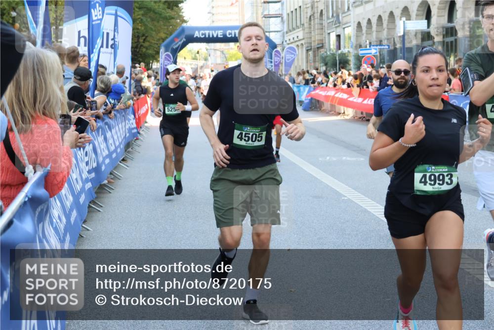07.09.2025 - BARMER Alsterlauf Strokosch-Dieckow http://msf.ph/oto/8720175 07.09.2025 10:00:42 Ziel 2074, 2517, 3018, 3033, 3119, 3300, 3558, 3834, 4147, 4317, 4529, 4660, 4928, 5122, 5204, 5337, 5353, 5517, 5918, 6136, 6211, 8090, 8155, 8156, 8283 meine-sportfotos.de
