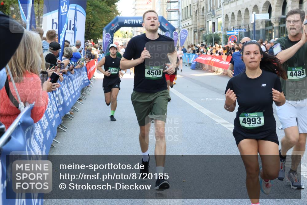 07.09.2025 - BARMER Alsterlauf Strokosch-Dieckow http://msf.ph/oto/8720185 07.09.2025 10:00:42 Ziel 2074, 2517, 3018, 3033, 3119, 3300, 3558, 3834, 4147, 4317, 4529, 4660, 4928, 5122, 5204, 5337, 5353, 5517, 5918, 6136, 6211, 8090, 8155, 8156, 8283 meine-sportfotos.de