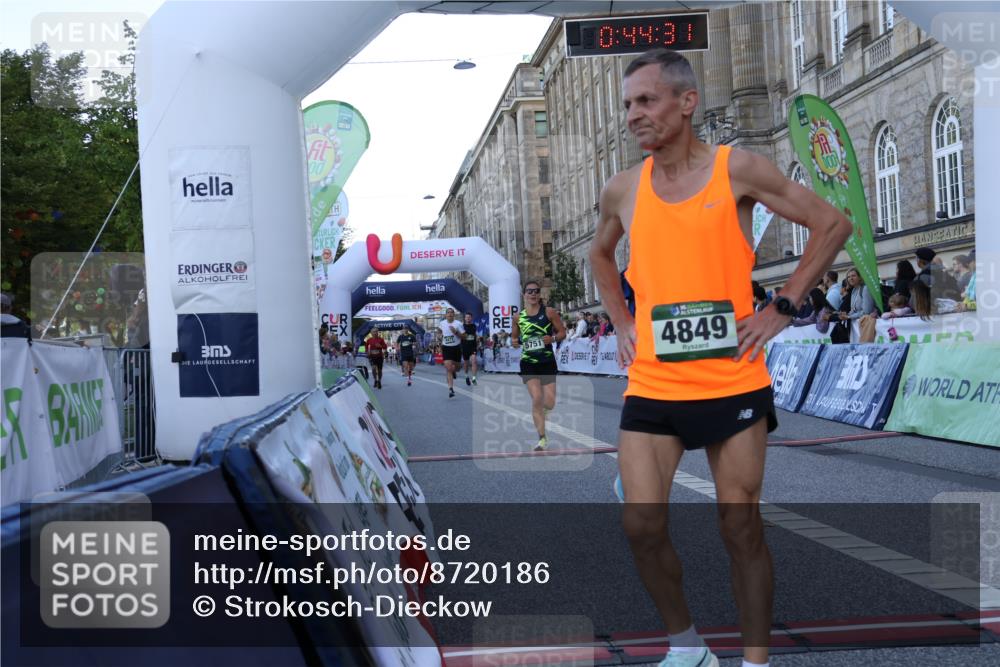 07.09.2025 - BARMER Alsterlauf Strokosch-Dieckow http://msf.ph/oto/8720186 07.09.2025 09:44:29 Ziel 2411, 3596, 4382, 4472, 4849, 5227, 5751, 5862, 6108, 6193, 8154 meine-sportfotos.de