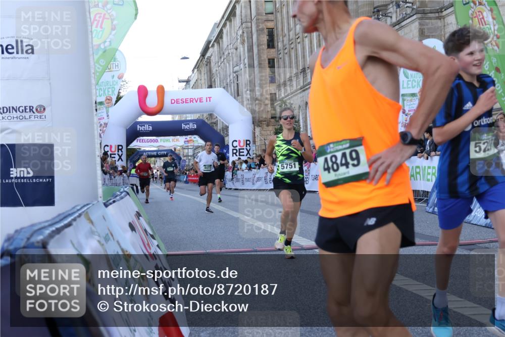 07.09.2025 - BARMER Alsterlauf Strokosch-Dieckow http://msf.ph/oto/8720187 07.09.2025 09:44:30 Ziel 2411, 3596, 4382, 4472, 4849, 5227, 5751, 6108, 6193, 8154 meine-sportfotos.de