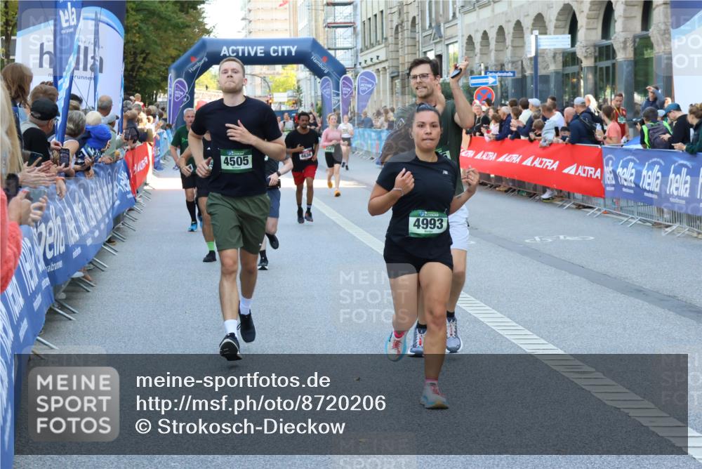 07.09.2025 - BARMER Alsterlauf Strokosch-Dieckow http://msf.ph/oto/8720206 07.09.2025 10:00:41 Ziel 2074, 2517, 3018, 3033, 3119, 3300, 3558, 3834, 4147, 4317, 4529, 4660, 4928, 5122, 5204, 5337, 5353, 5517, 5918, 6136, 6211, 8090, 8155, 8156, 8283 meine-sportfotos.de