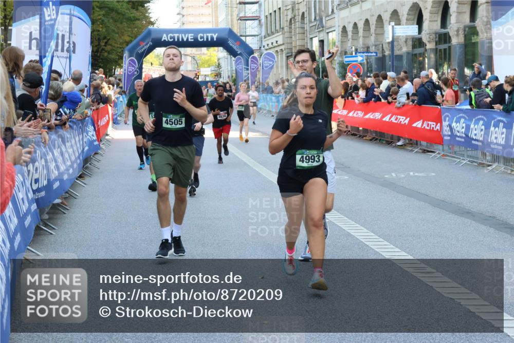 07.09.2025 - BARMER Alsterlauf Strokosch-Dieckow http://msf.ph/oto/8720209 07.09.2025 10:00:41 Ziel 2074, 2517, 3018, 3033, 3119, 3300, 3558, 3834, 4147, 4317, 4529, 4660, 4928, 5122, 5204, 5337, 5353, 5517, 5918, 6136, 6211, 8090, 8155, 8156, 8283 meine-sportfotos.de